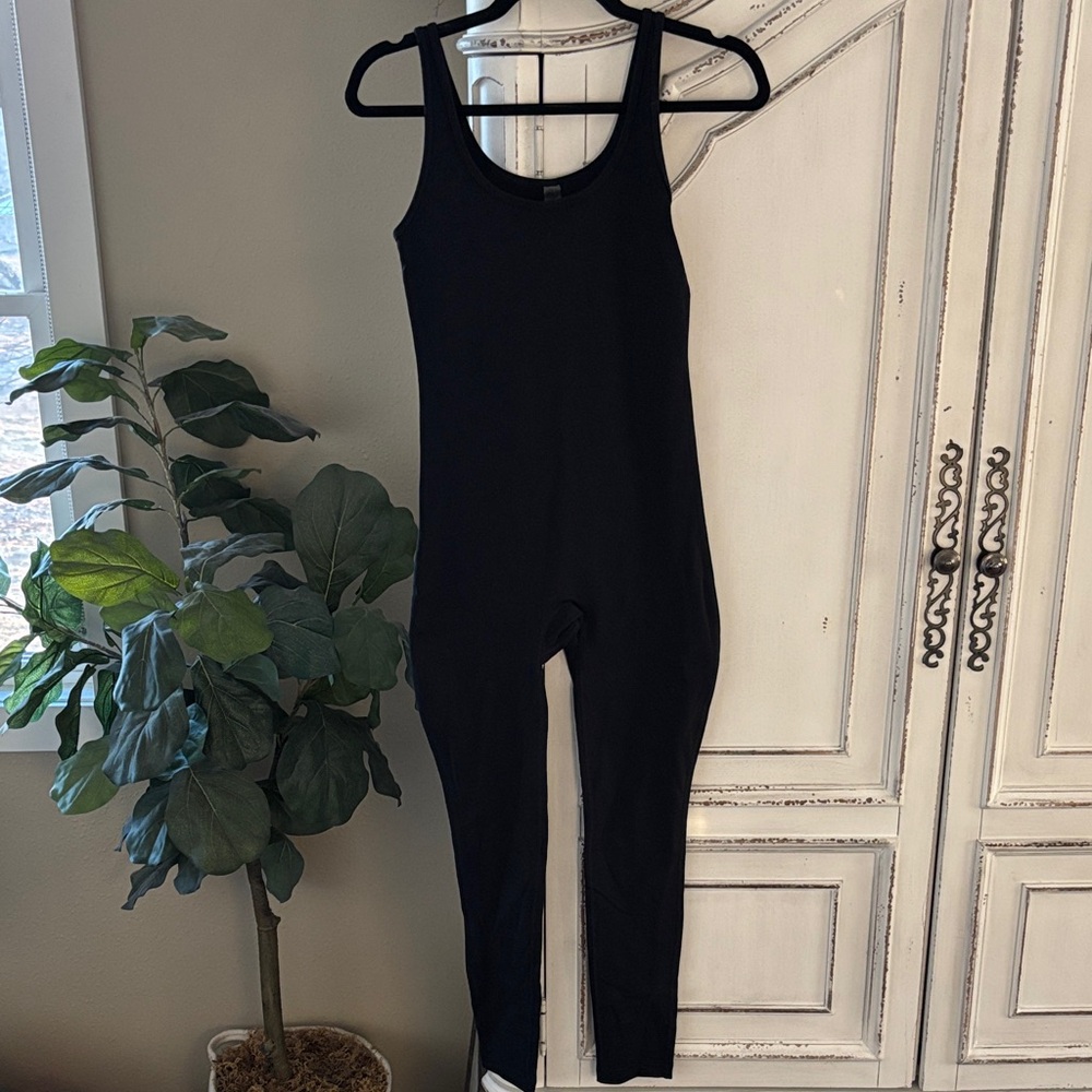 TNA TNACTION LADIES JUMPSUIT  Pants Small Black Atheisure Capsule Top One Piece